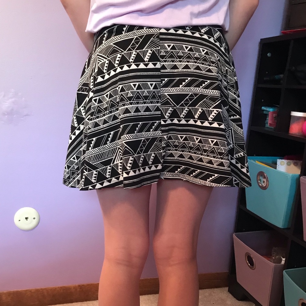 Pattern skirt